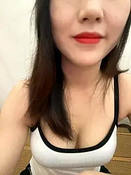 Snapshot of Dieknr chatting on 09/12/25, 10:32 Dieknr online show from 09/12/25, 10:32