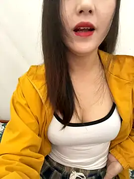 Snapshot of Dieknr chatting on 11/03/25, 01:19 Dieknr online show from 11/03/25, 01:19