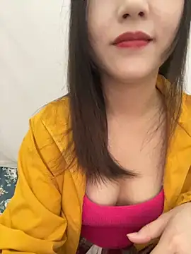 Snapshot of Dieknr chatting on 11/04/25, 01:27 Dieknr online show from 11/04/25, 01:27