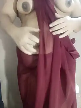 hot-chanda online show from 10/08/25, 12:36