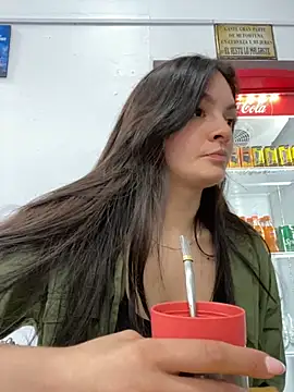 Danielaeliana online show from 09/09/25, 09:03