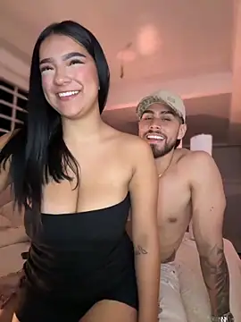 Snapshot of Tomas_Olivia chatting on 09/16/25, 01:17 Tomas Olivia online show from 09/16/25, 01:17