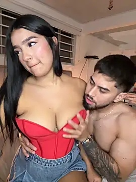 Snapshot of Tomas_Olivia chatting on 10/23/25, 05:51 Tomas Olivia online show from 10/23/25, 05:51