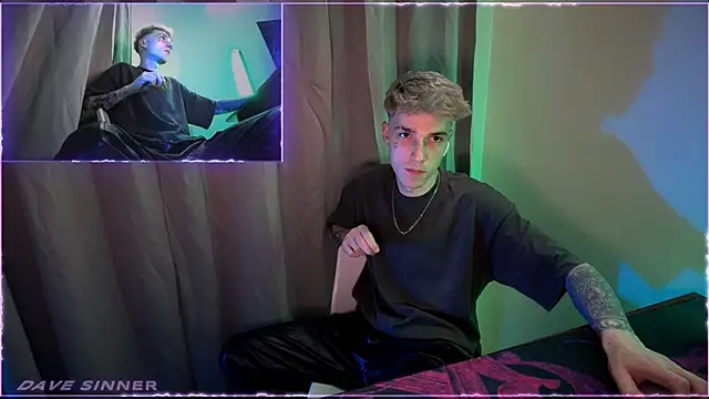Snapshot of davesinner chatting on 05/13/26, 01:47 davesinner online show from 05/13/26, 01:47