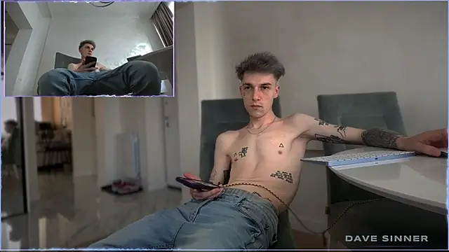 Snapshot of davesinner chatting on 05/14/26, 12:45 davesinner online show from 05/14/26, 12:45