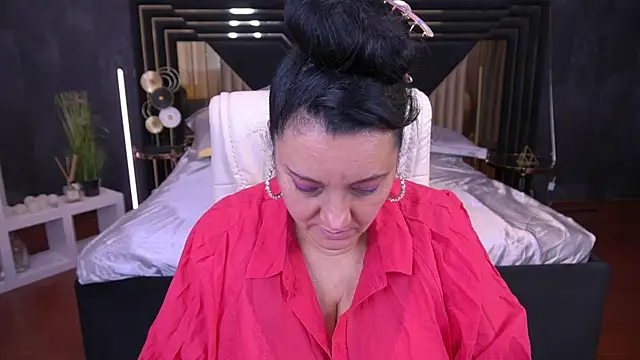 ValeryRosseee online show from 10/07/25, 06:32