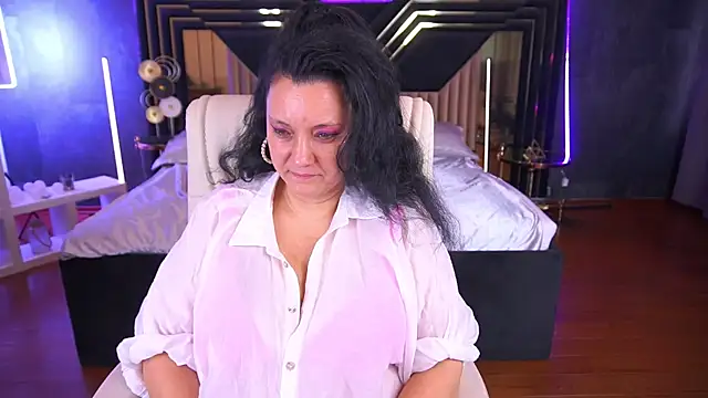 ValeryRosseee online show from 10/17/25, 01:25