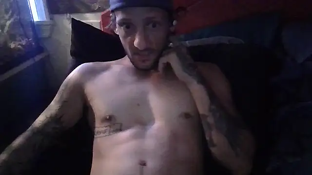 longdme33 online show from 10/03/25, 07:22