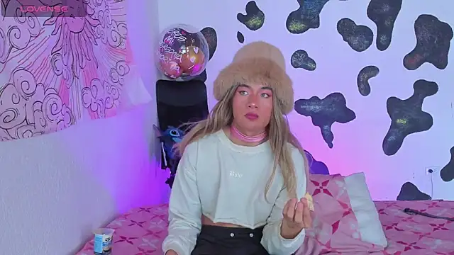 brihanna cooper online show from 10/05/25, 04:49