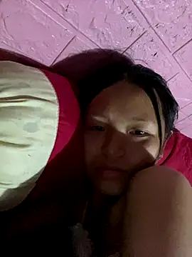 milo bae online show from 11/05/25, 06:13