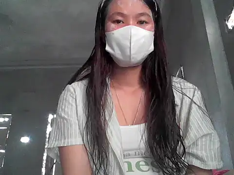 Snapshot of fanchunn chatting on 09/14/25, 01:16 fanchunn online show from 09/14/25, 01:16