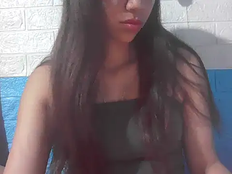 Snapshot of fanchunn chatting on 09/17/25, 12:40 fanchunn online show from 09/17/25, 12:40