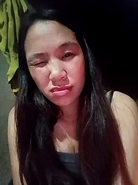 Snapshot of fanchunn chatting on 09/25/25, 12:09 fanchunn online show from 09/25/25, 12:09