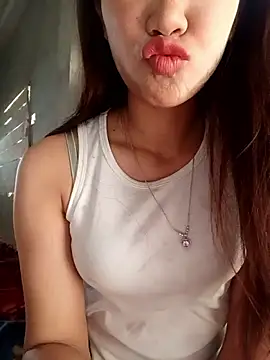 Snapshot of fanchunn chatting on 09/27/25, 02:05 fanchunn online show from 09/27/25, 02:05