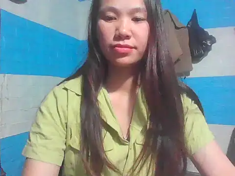 Snapshot of fanchunn chatting on 09/28/25, 02:22 fanchunn online show from 09/28/25, 02:22