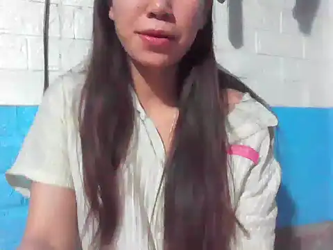 Snapshot of fanchunn chatting on 10/11/25, 12:15 fanchunn online show from 10/11/25, 12:15