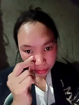 Snapshot of fanchunn chatting on 11/04/25, 12:15 fanchunn online show from 11/04/25, 12:15