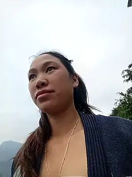 Snapshot of fanchunn chatting on 11/16/25, 11:54 fanchunn online show from 11/16/25, 11:54