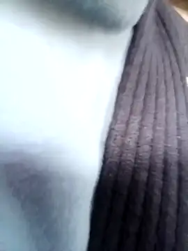 Snapshot of fanchunn chatting on 11/18/25, 02:50 fanchunn online show from 11/18/25, 02:50