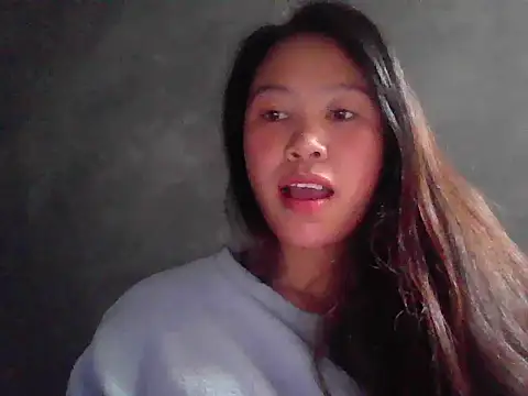 Snapshot of fanchunn chatting on 11/26/25, 01:56 fanchunn online show from 11/26/25, 01:56