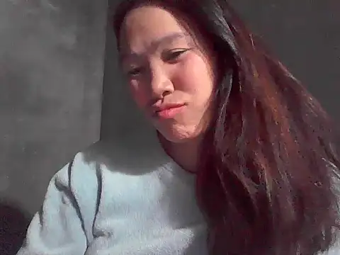 Snapshot of fanchunn chatting on 12/03/25, 01:20 fanchunn online show from 12/03/25, 01:20