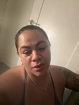 Snapshot of Tiana_toxic chatting on 06/23/26, 03:59 Tiana toxic online show from 06/23/26, 03:59