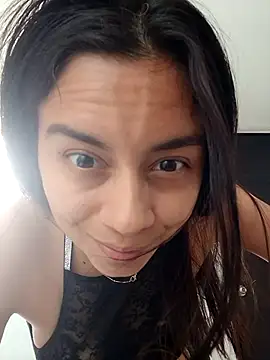 Snapshot of demonicangelic chatting on 10/08/25, 12:47 demonicangelic online show from 10/08/25, 12:47