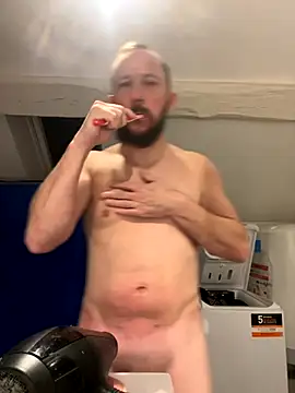 AZOPMOB18999 online show from 11/20/25, 05:56