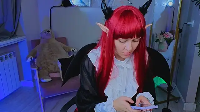 Snapshot of Mia_meowXkiss chatting on 10/27/25, 04:55 Mia meowXkiss online show from 10/27/25, 04:55