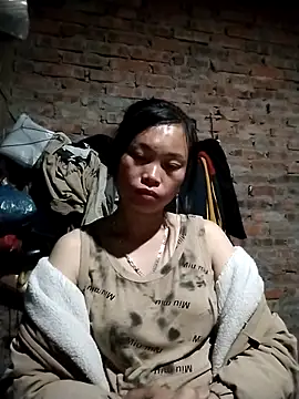   Ngoc20   online show from 12/18/25, 01:06