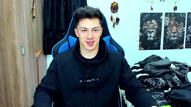 javiersexymann online show from 12/09/24, 01:07