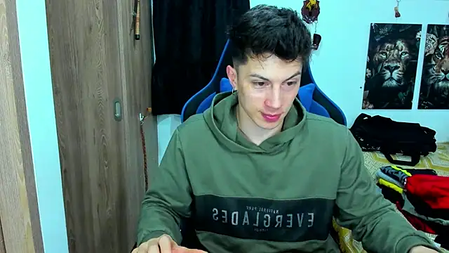 javiersexymann online show from 12/28/24, 01:50