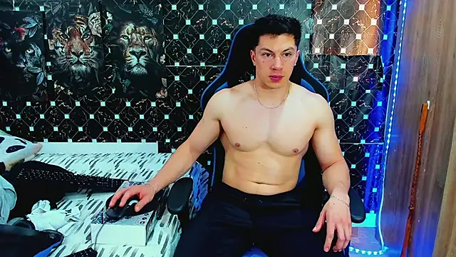 javiersexymann online show from 06/10/26, 09:25