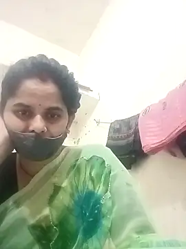 JULEE-740 online show from 10/30/25, 07:10