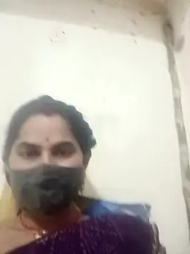 JULEE-740 online show from 11/06/25, 02:40