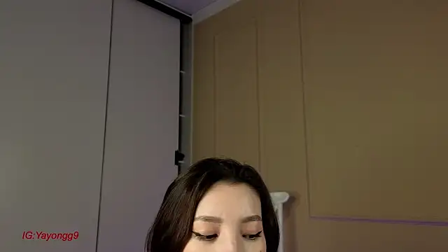 yayongg online show from 09/26/25, 01:04