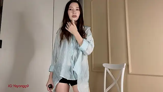 yayongg online show from 09/28/25, 01:16