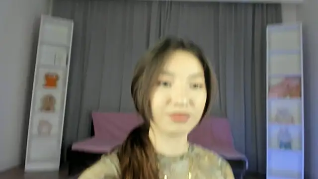 yayongg online show from 10/25/25, 01:07