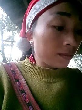 lucybaby00 online show from 11/15/25, 10:23