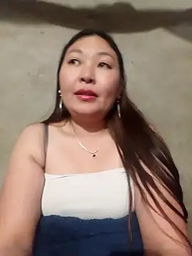 phunphun online show from 11/19/25, 01:00