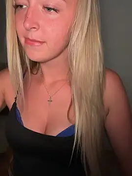 emilypeperoni online show from 07/07/26, 08:24