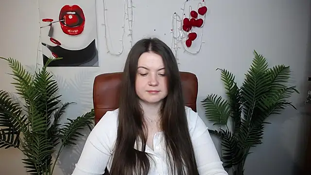 MavkaCute online show from 05/17/26, 06:15