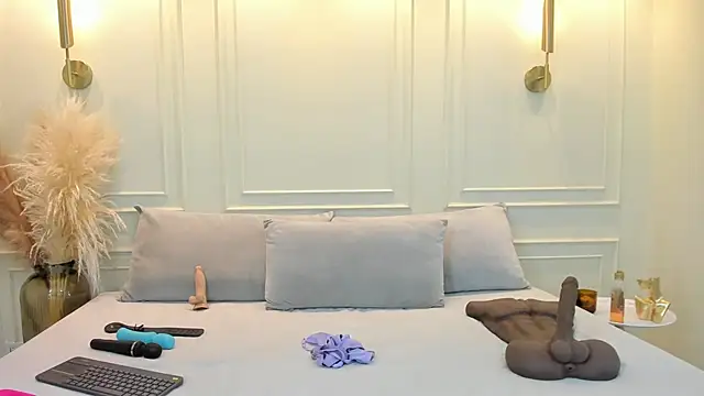 gabysanta  online show from 05/26/26, 02:24