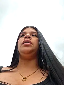 Eiimy pretty online show from 09/28/25, 07:52