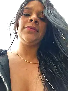 Eiimy pretty online show from 10/11/25, 08:07