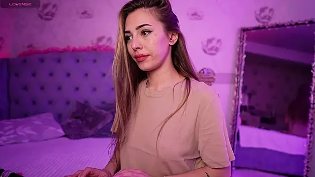 Snapshot of Anya_Sky chatting on 03/28/26, 06:46 Anya Sky online show from 03/28/26, 06:46