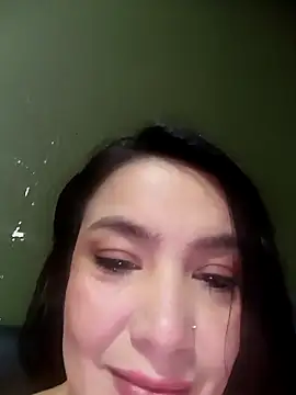 Snapshot of Anahibella chatting on 11/02/25, 11:18 Anahibella online show from 11/02/25, 11:18