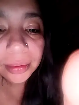 Snapshot of Anahibella chatting on 12/01/25, 04:12 Anahibella online show from 12/01/25, 04:12