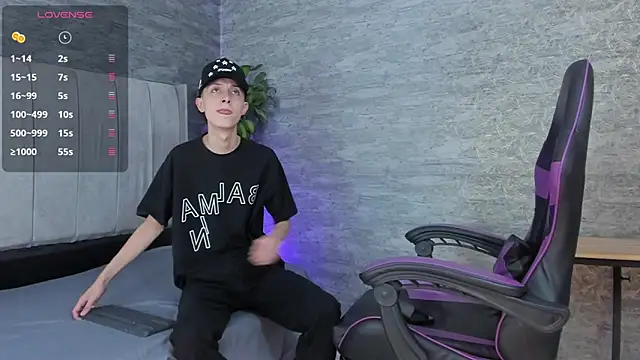 ArthurCox online show from 11/01/25, 05:26