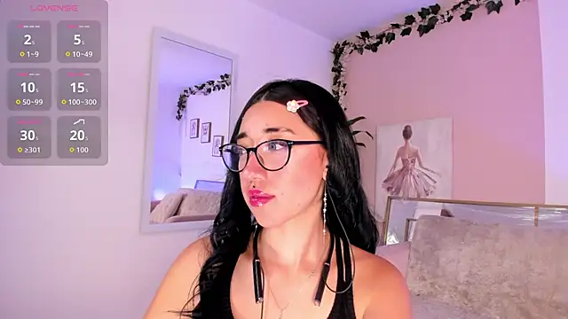 Snapshot of Miacorner_ chatting on 11/29/25, 09:51 Miacorner online show from 11/29/25, 09:51